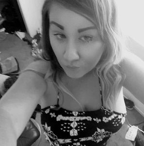 Meet your Posher, Justine